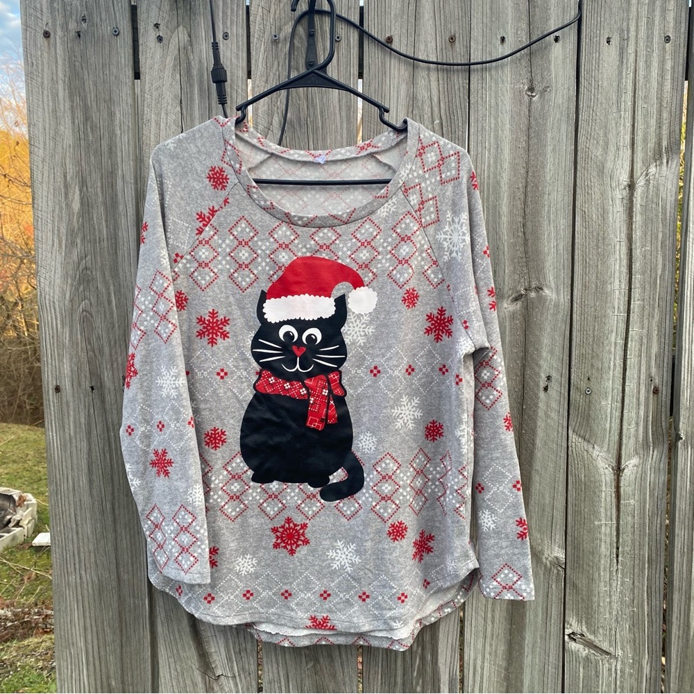 Christmas Holiday Cat Lover No Brand Top L Grey Red Fair Isle Snowflake Graphic